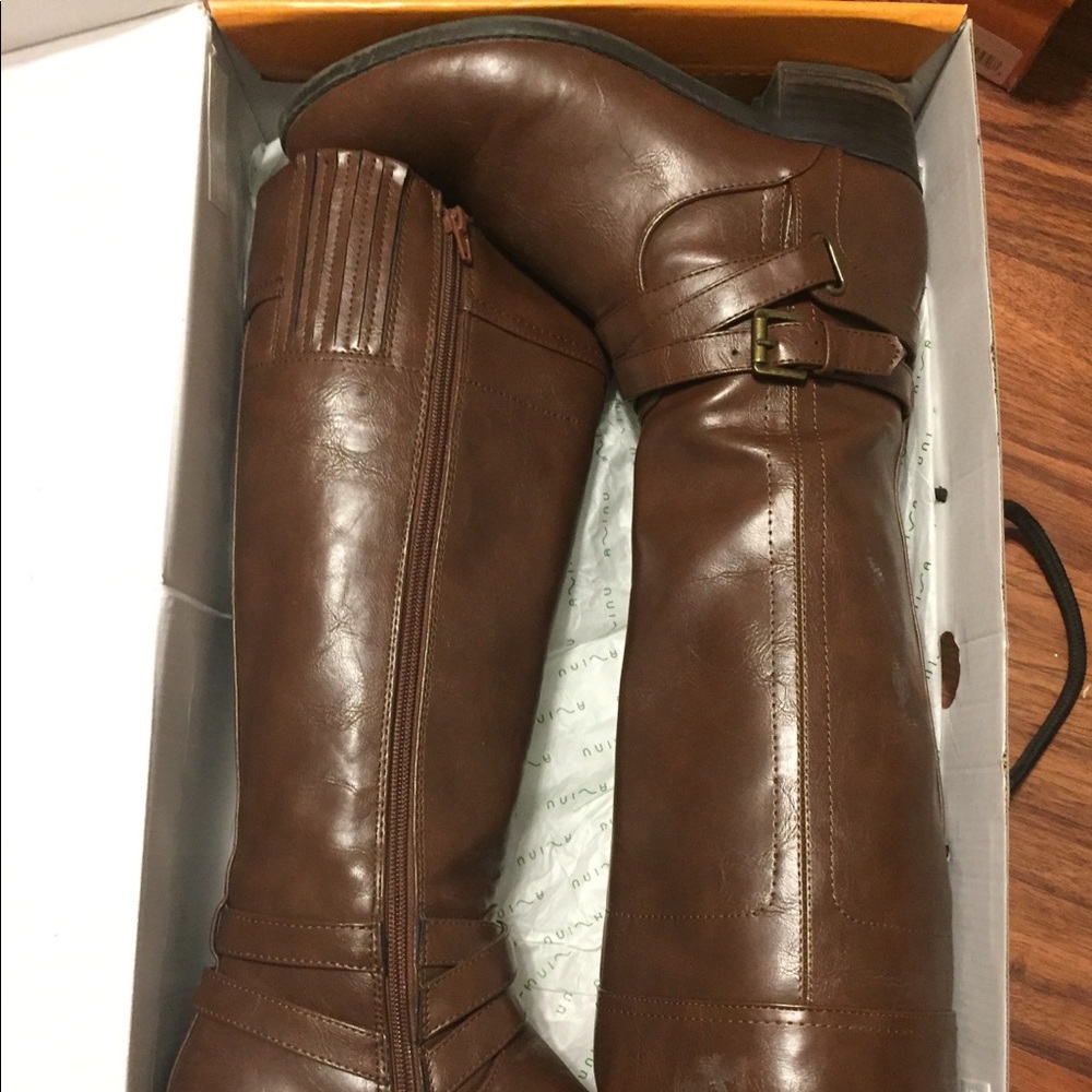 Unisa Brown boots